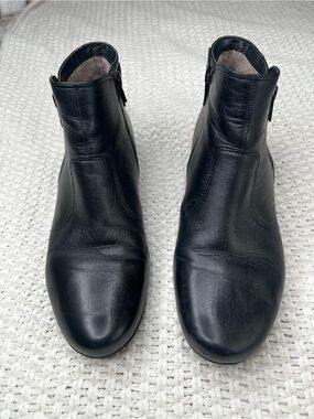 Naturalizer Women's Haley Boots BLACK* LEATHER Sz 10M  Ankle Zip Closure
